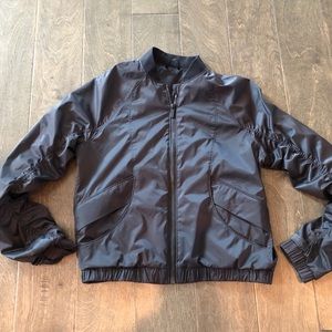 Lululemon bomber jacket size 4